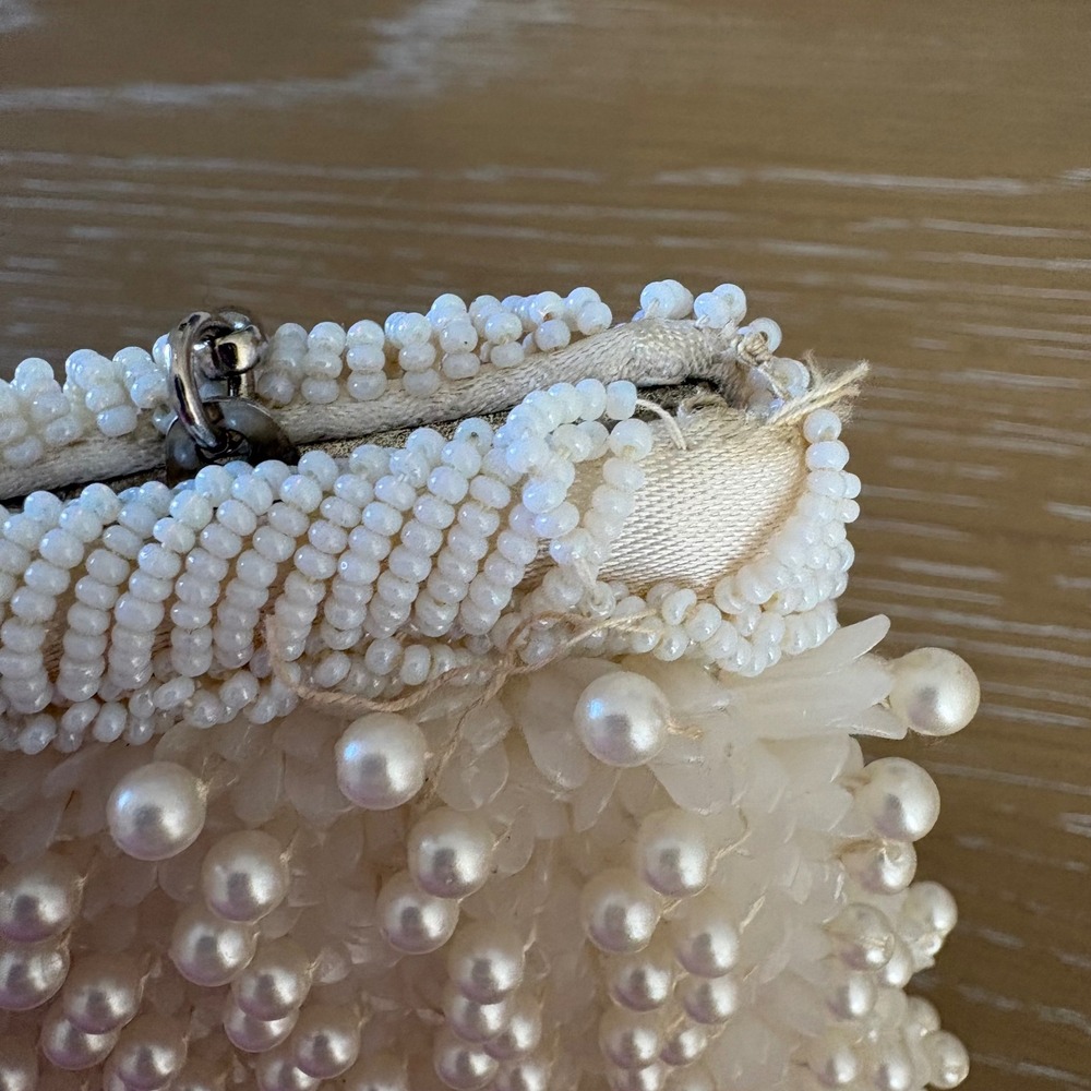 Vintage‎ Walborg Richere Beaded Pearl Clutch Wedding Purse Hand Made - Picture 7 of 7
